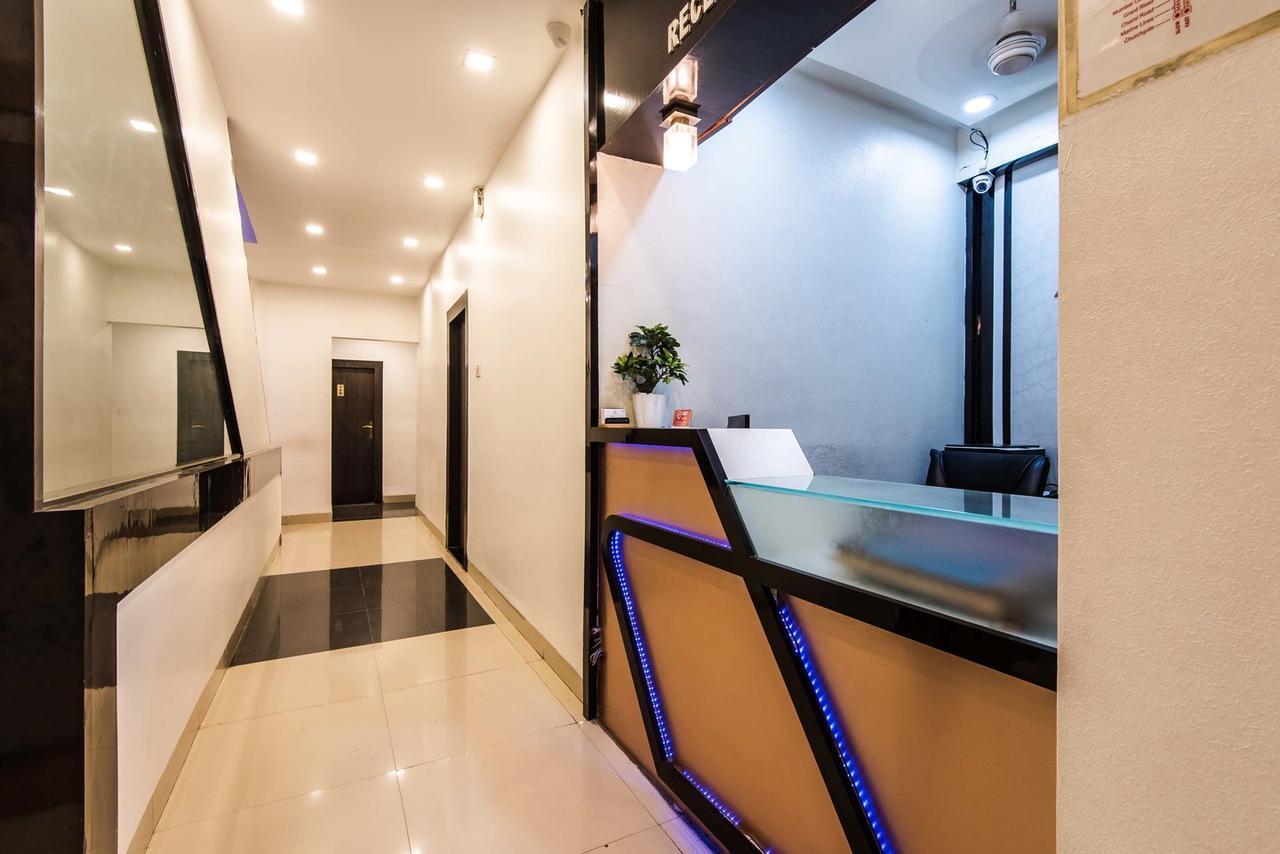 Hotel Modern Mumbai  Buitenkant foto